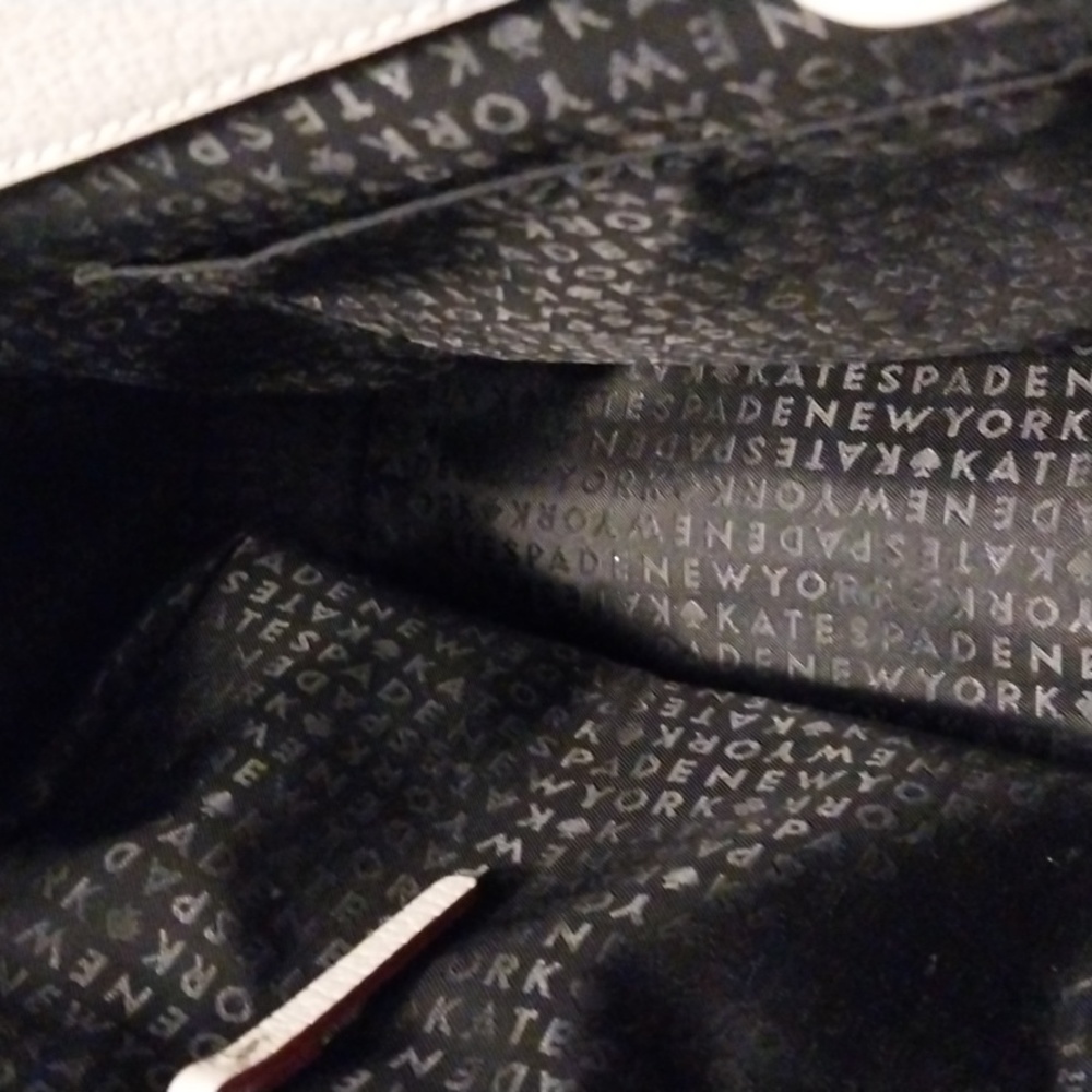 Purse - Picture 2 of 8